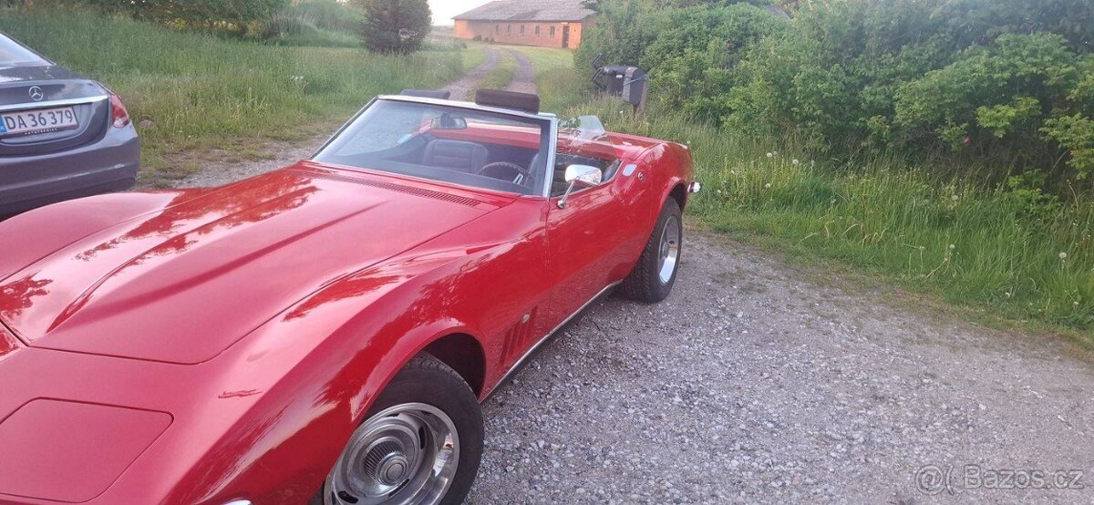 Chevrolet Corvette C3 - 2