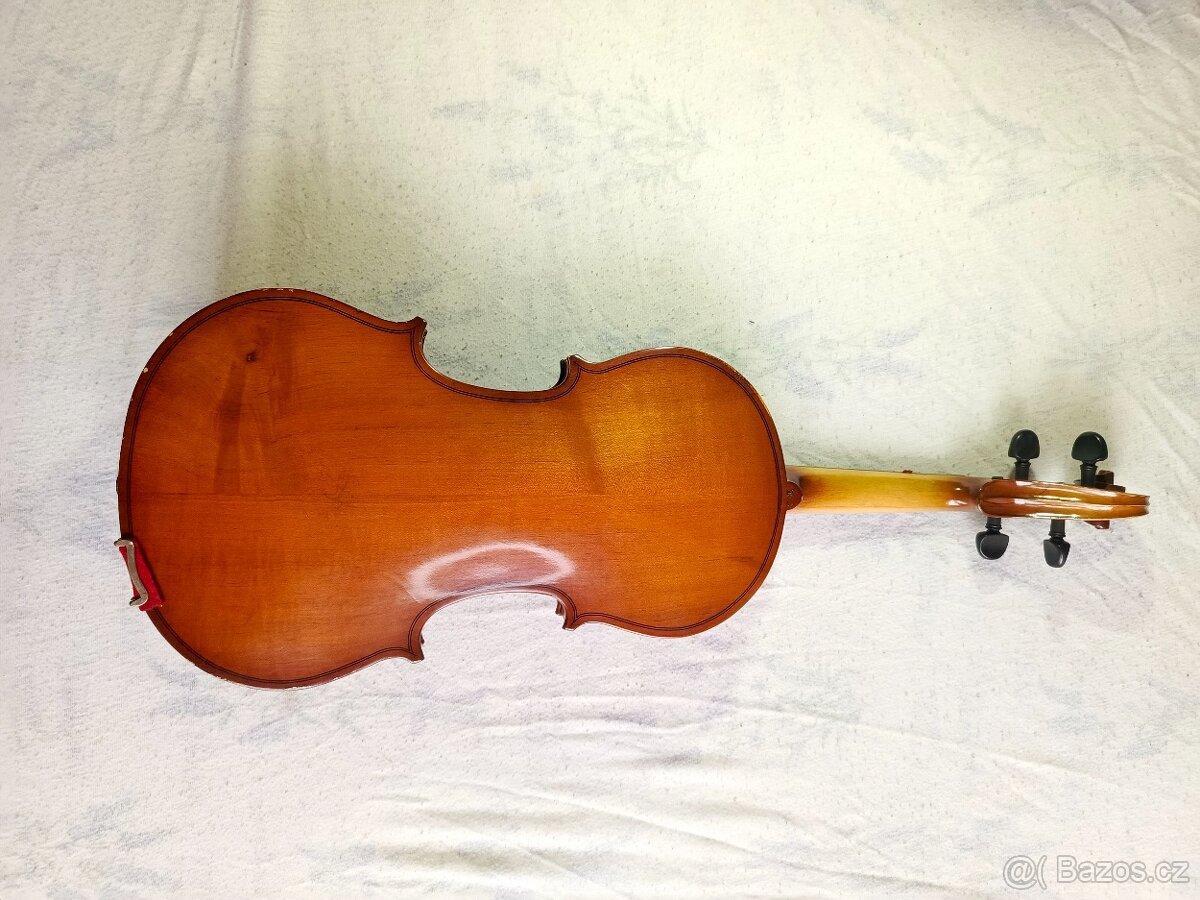 Housle 3/4 - 2