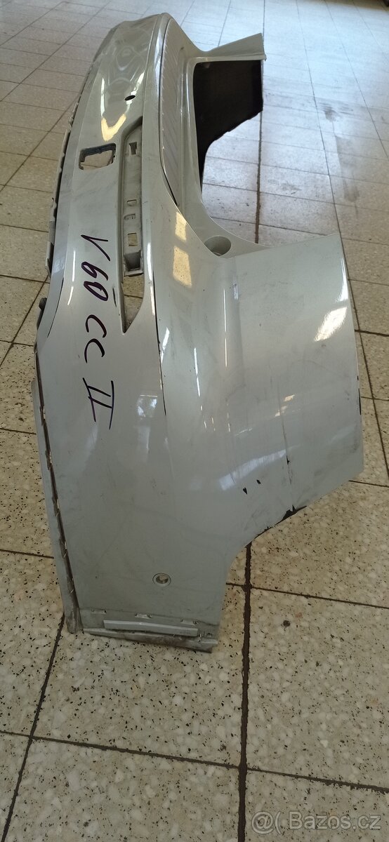 Zadní nárazník Volvo V60CC - 2