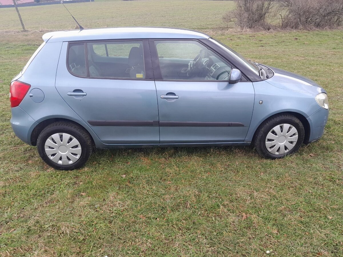 Škoda Fábia II 1.2 HTP - ND - 2