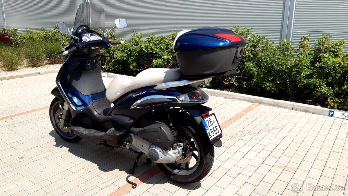 Piaggio Beverly 125 Tourer - 2