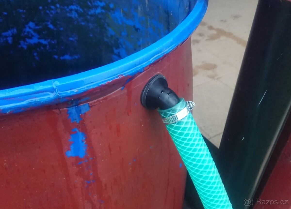 Hadicová průchodka - 2