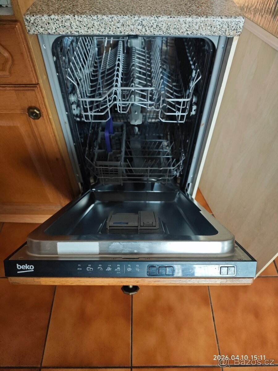 Vestavná myčka Beko - 2