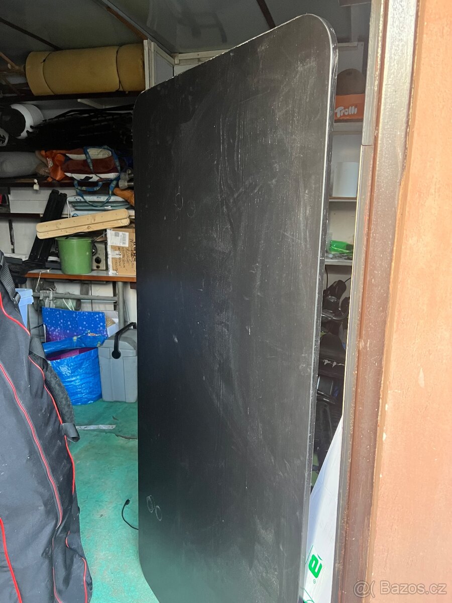 Elektrický polohovatelný stůl Ikea Bekant 160x80 cm černý - 2