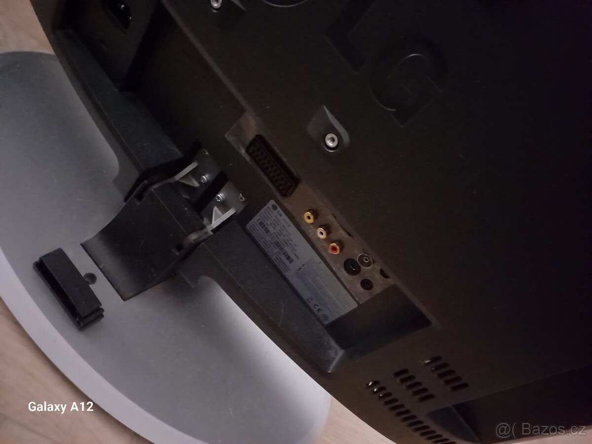 Televize uhlopříčka 58cm, LCD LG 23LC1R nemá DVBT-2 - 2