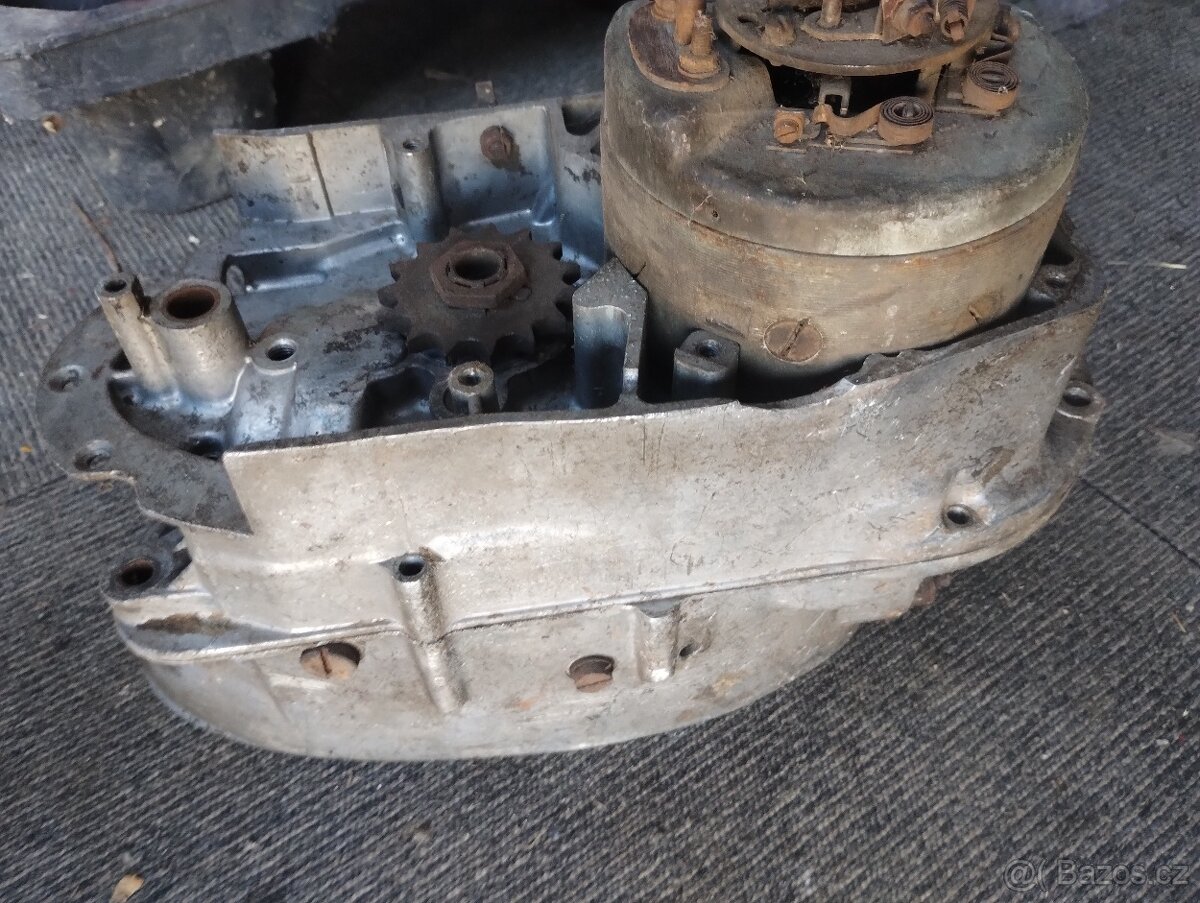 ČZ 175/502 motor - 2