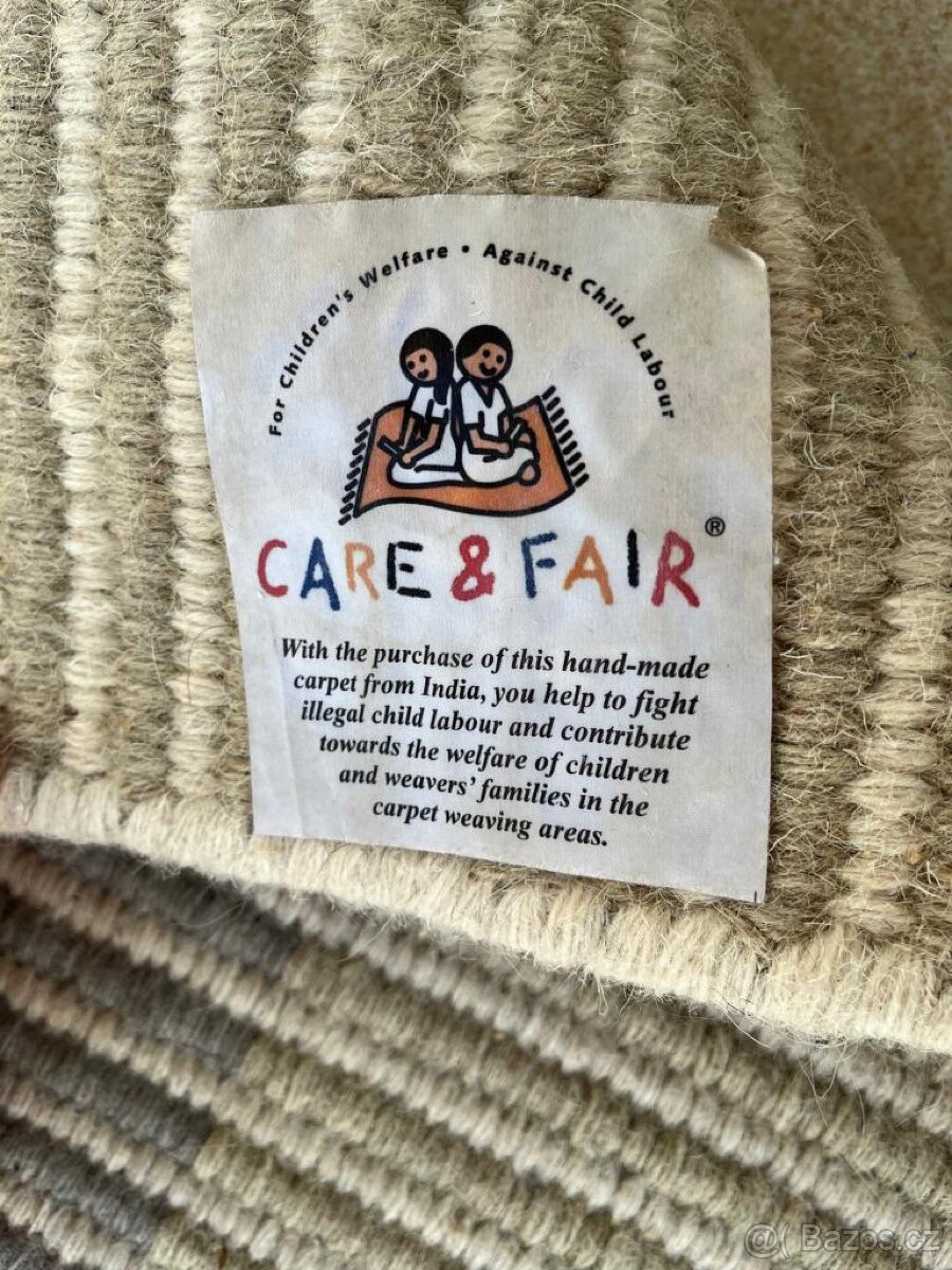 Ručně vyrobený kusový koberec 140 x 200 cm - 2