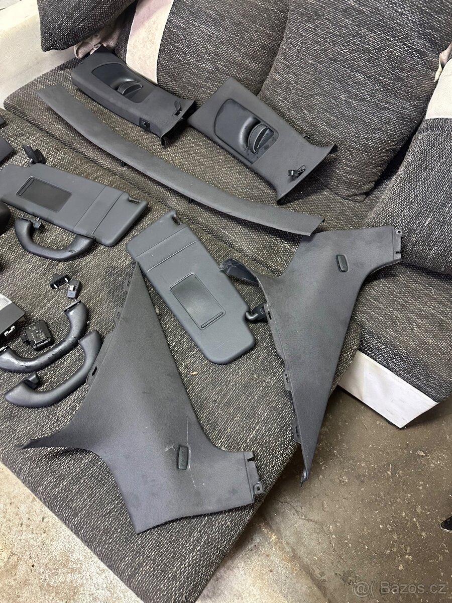 Černé obložení a doplňky Škoda Octavia 2 RS - 2