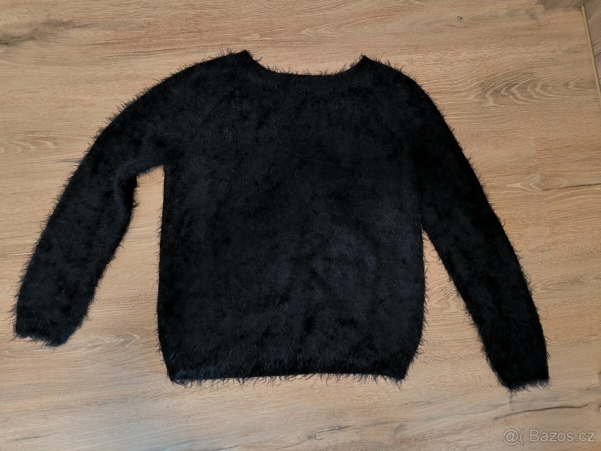 Dámské svetry vel. M - 2