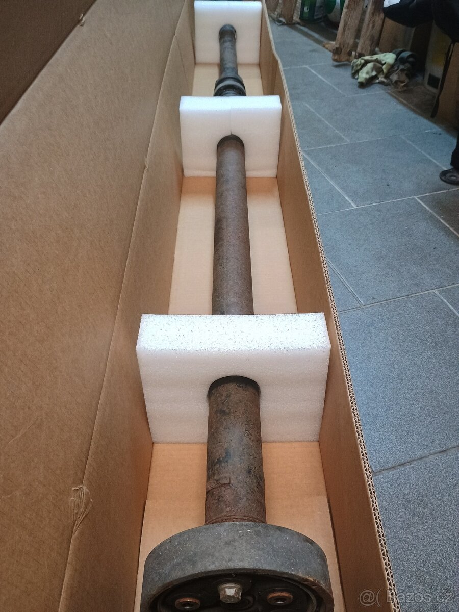 Kardan.-spojovaci hřídel Octavia 2 - 2