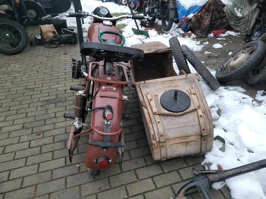 Dněpr,Ural M 72-dobrá cena - 2