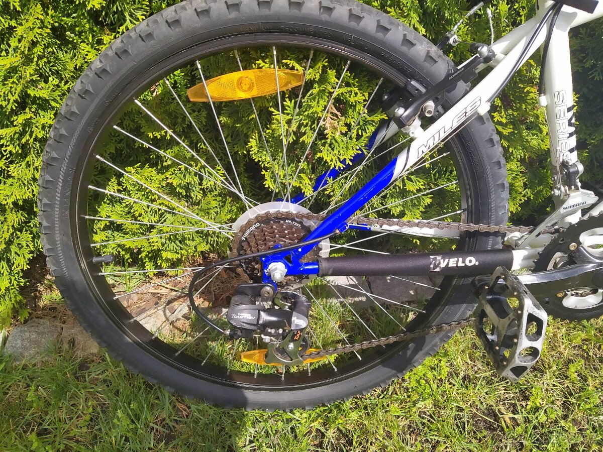 Dětské kolo a koloběžka - 2