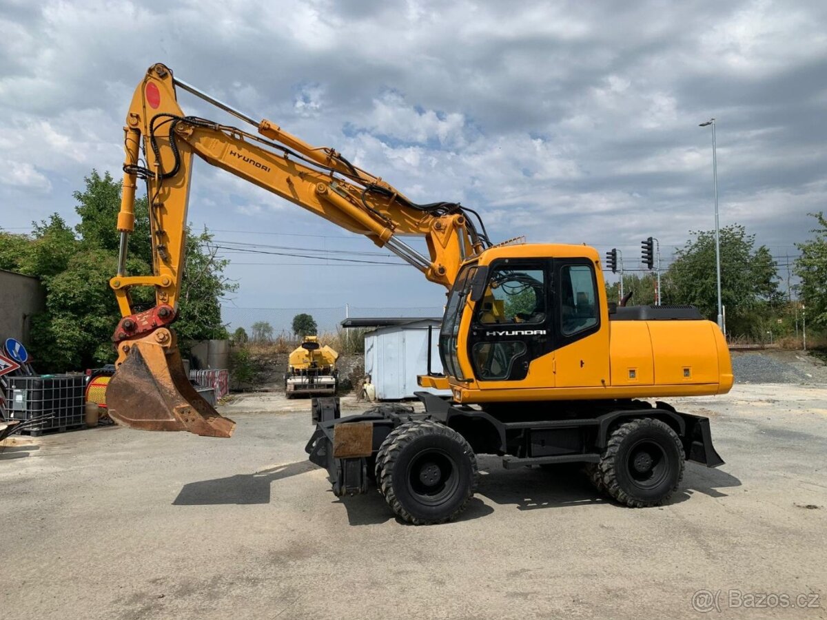 Hyundai ROBEX 170W-3. - 2