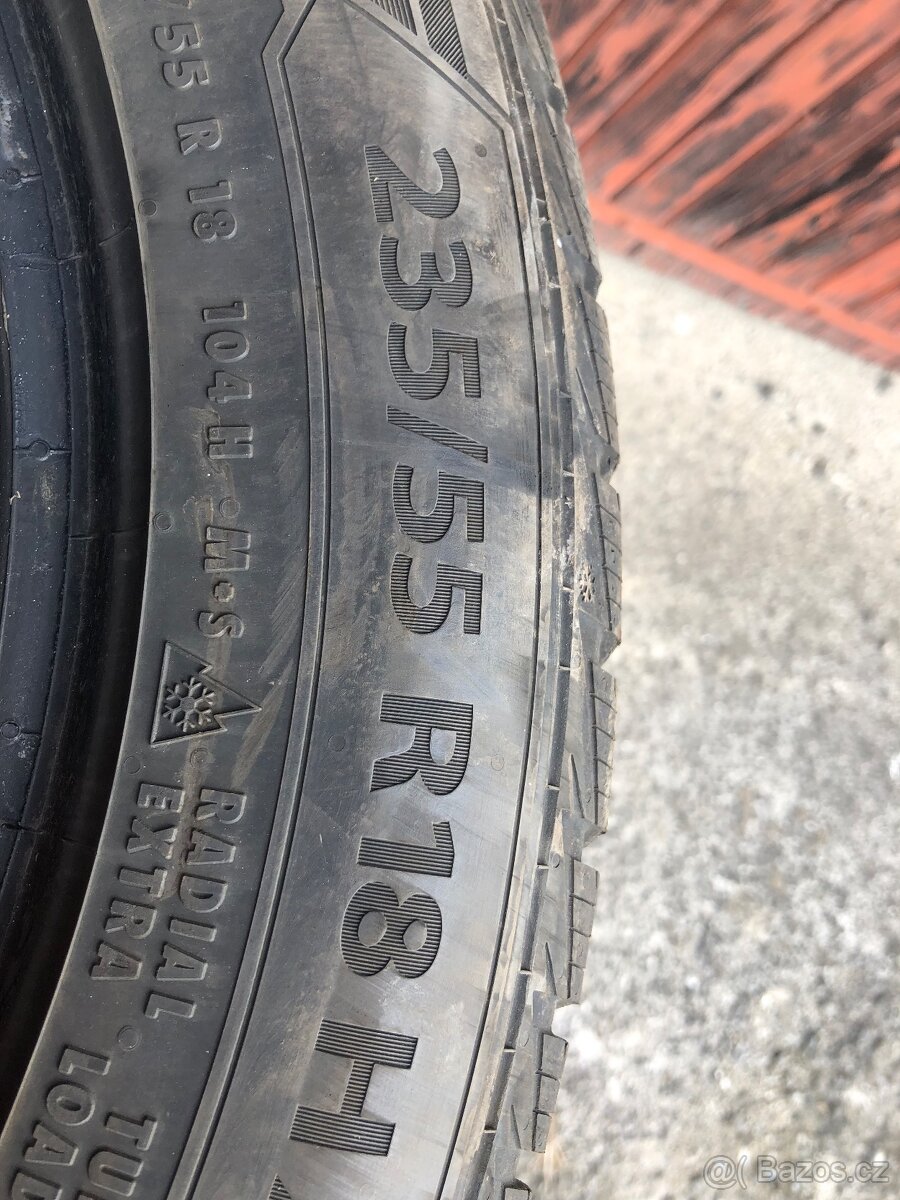 Zimní pneu 235/55/18 - 2