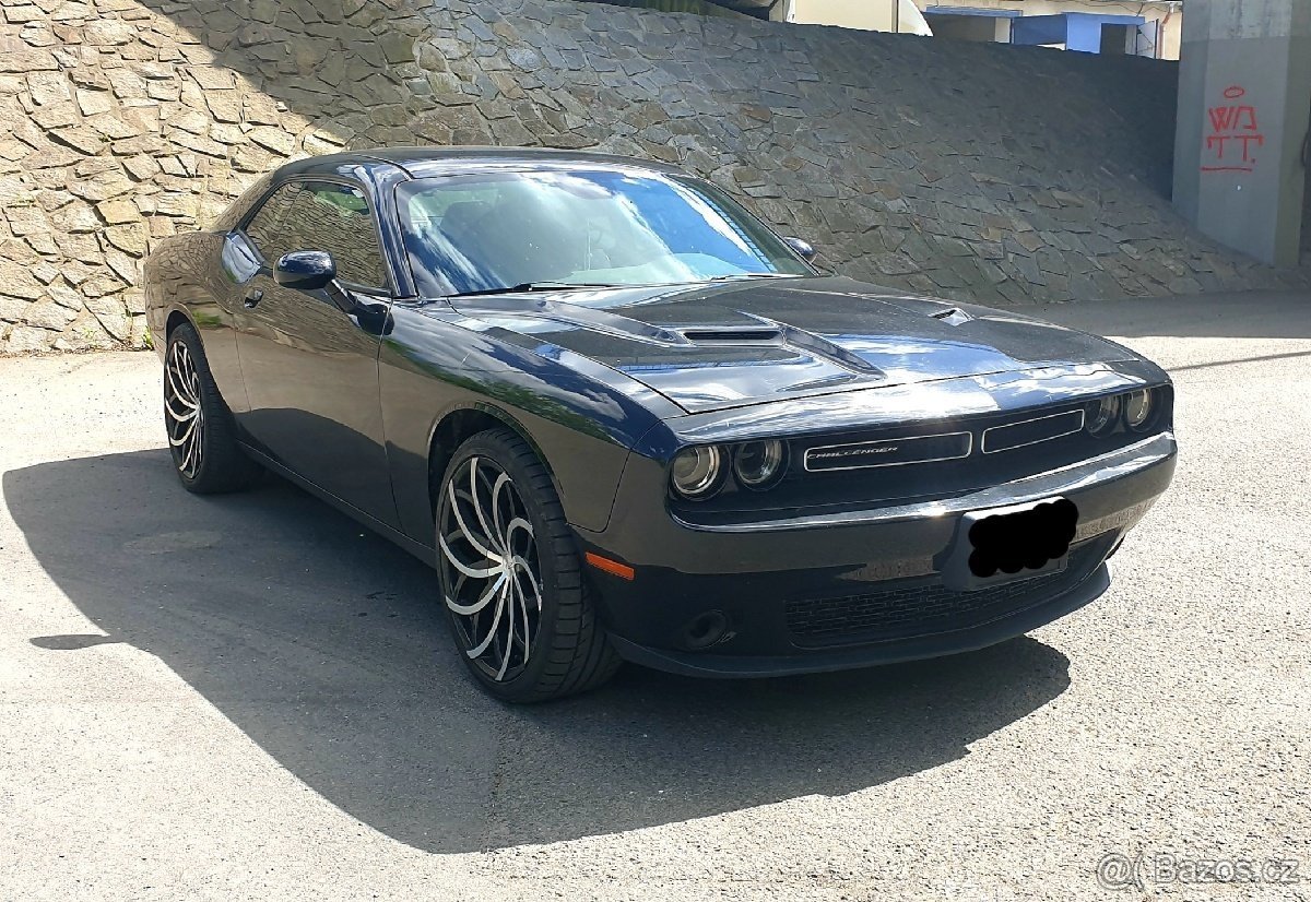 Dodge Challenger 3.6i STK 5/2027 - 2