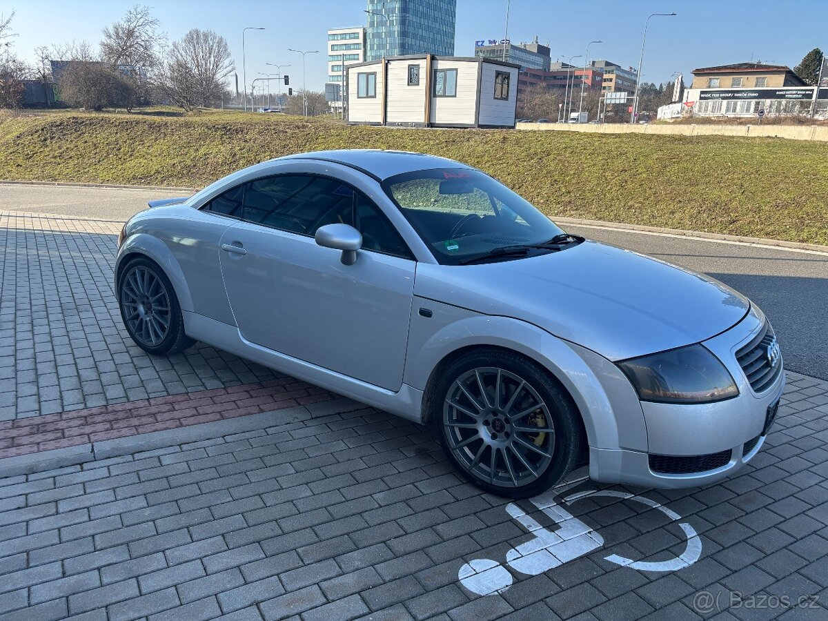 Audi TT 1.8T 132 KW - 2