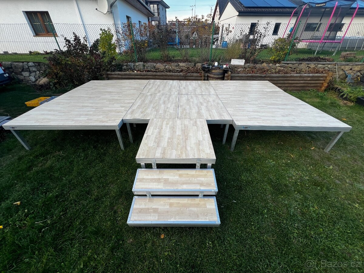 Profi pódium 6x3m, zn. Bütec - 2