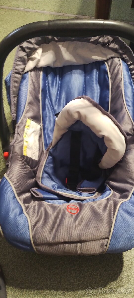 Dětská autosedačka - 2