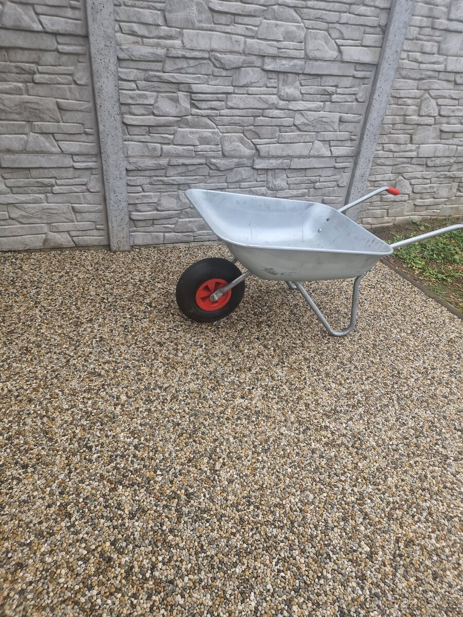 Prodám zahradní kolečka - 2