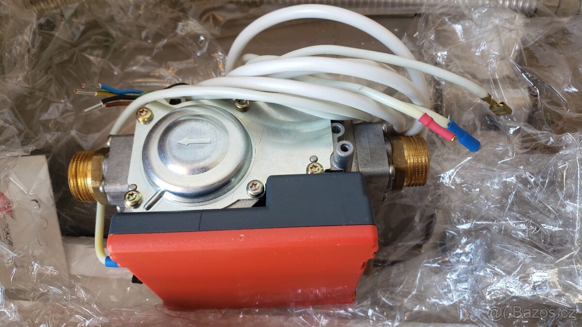 Plynový ventil / armatura / elektronika Honeywell / VK4100A - 2