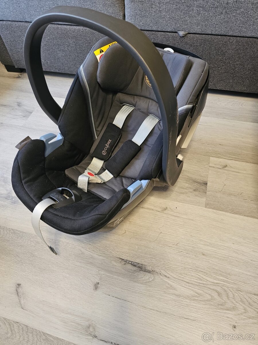 Autosedačka CYBEX vajíčko - 2