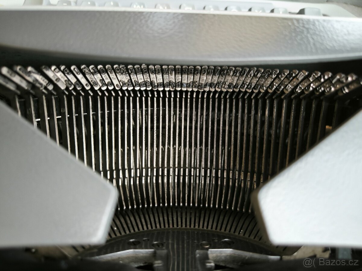 Psaci stroj Consul 221 - 2