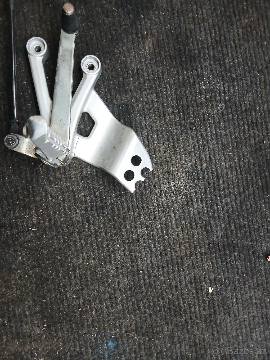 Stupacka yamaha yzfr 125 - 2