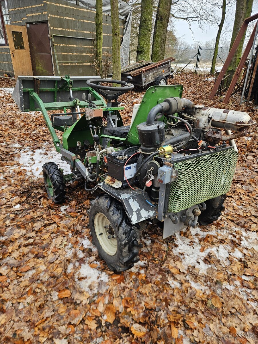 Traktůrek domácí výroby - 2