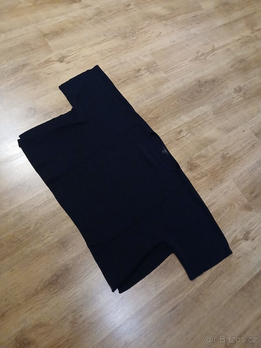 Dámský volný vlněný svetr COS vel. uni - 2