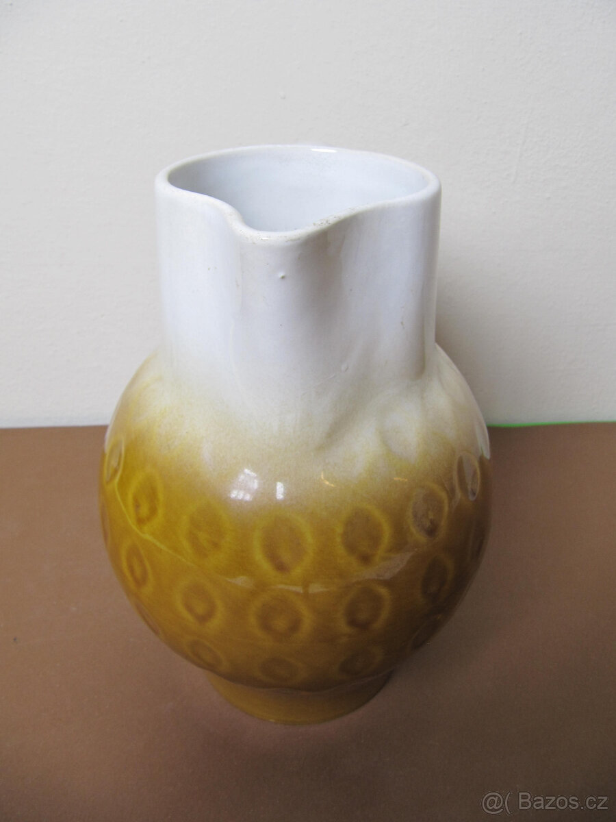 džbán kapkový dekor - 2