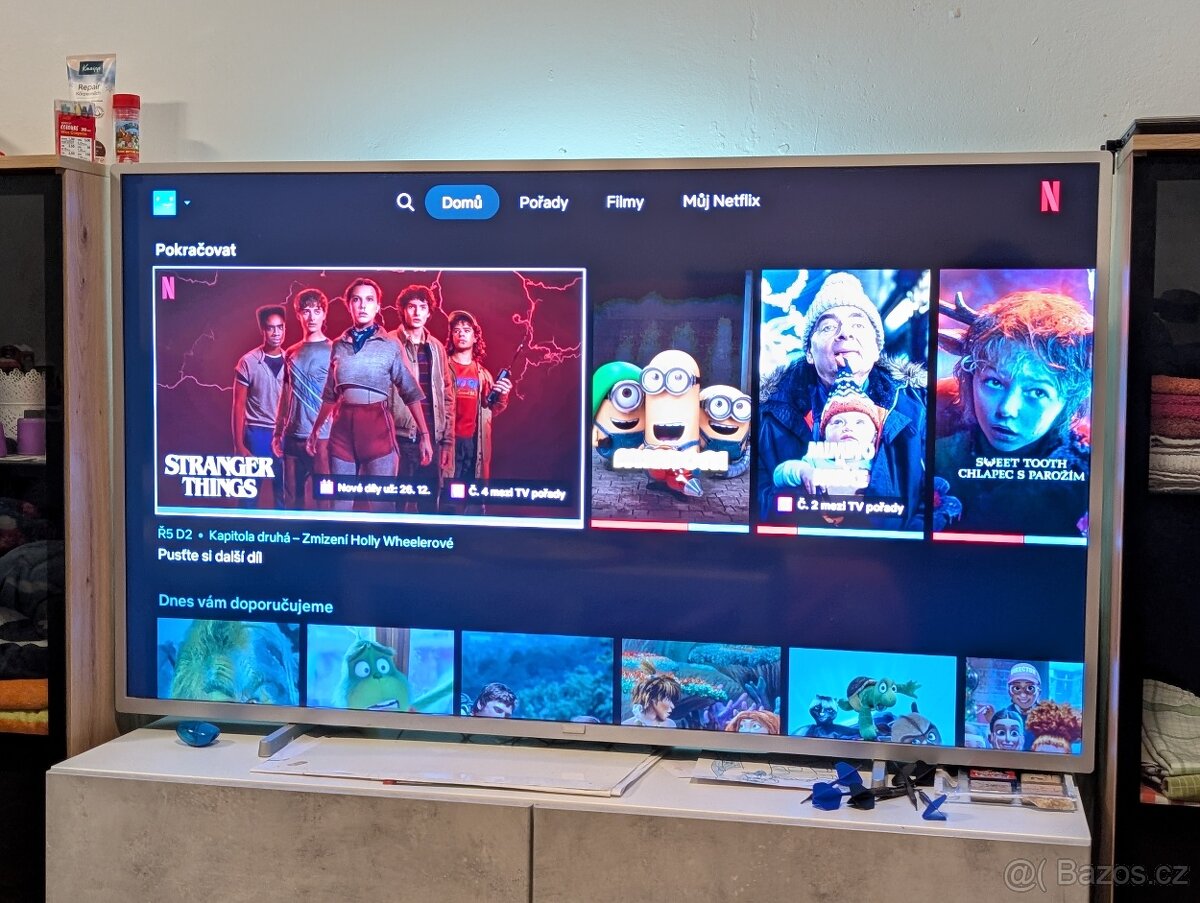 Philips 55″ (139cm) Smart TV, 4K UHD - 2