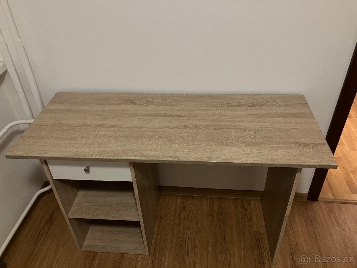 Prodám psací stůl - 2