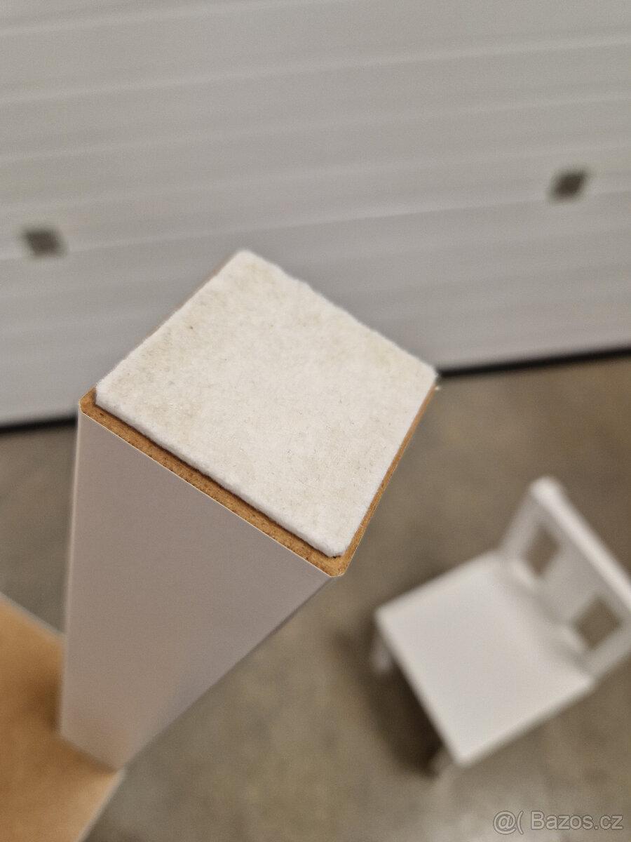 Dětský stolek a židlička Ikea - 2