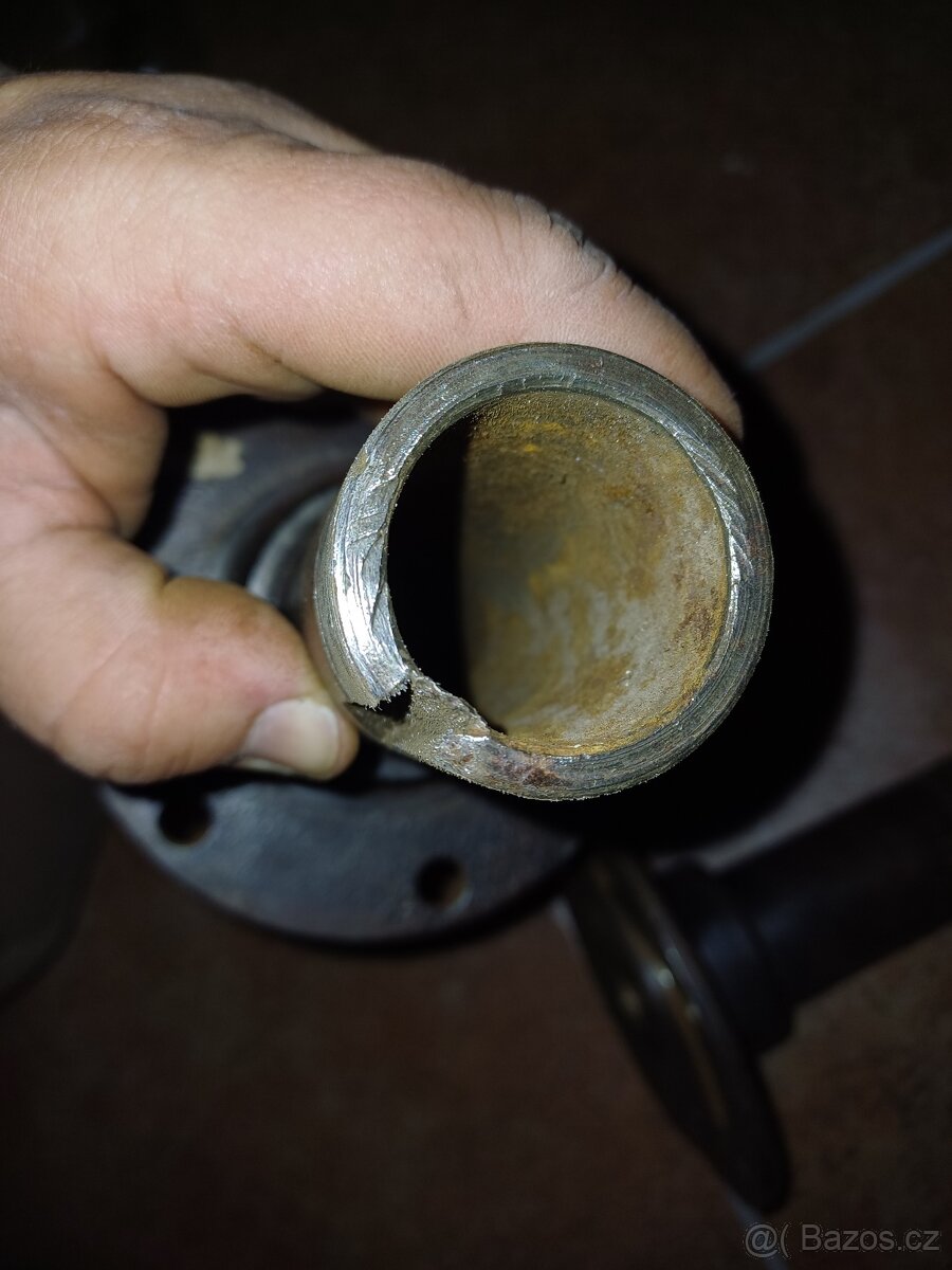 Predám naboje predného kolesa jeep willys MB, Ford GPW - 2