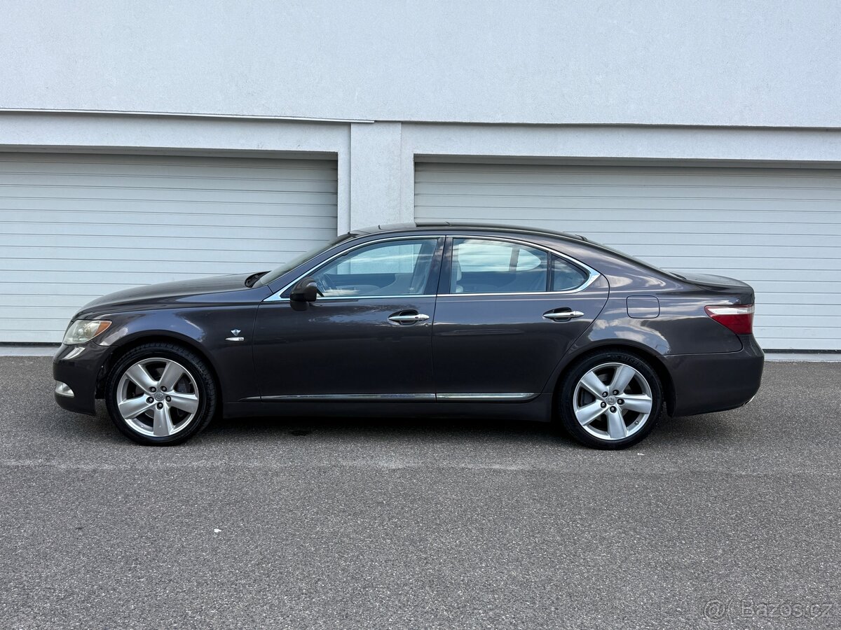 Lexus LS, 460, 280kw V8 aut. - 2