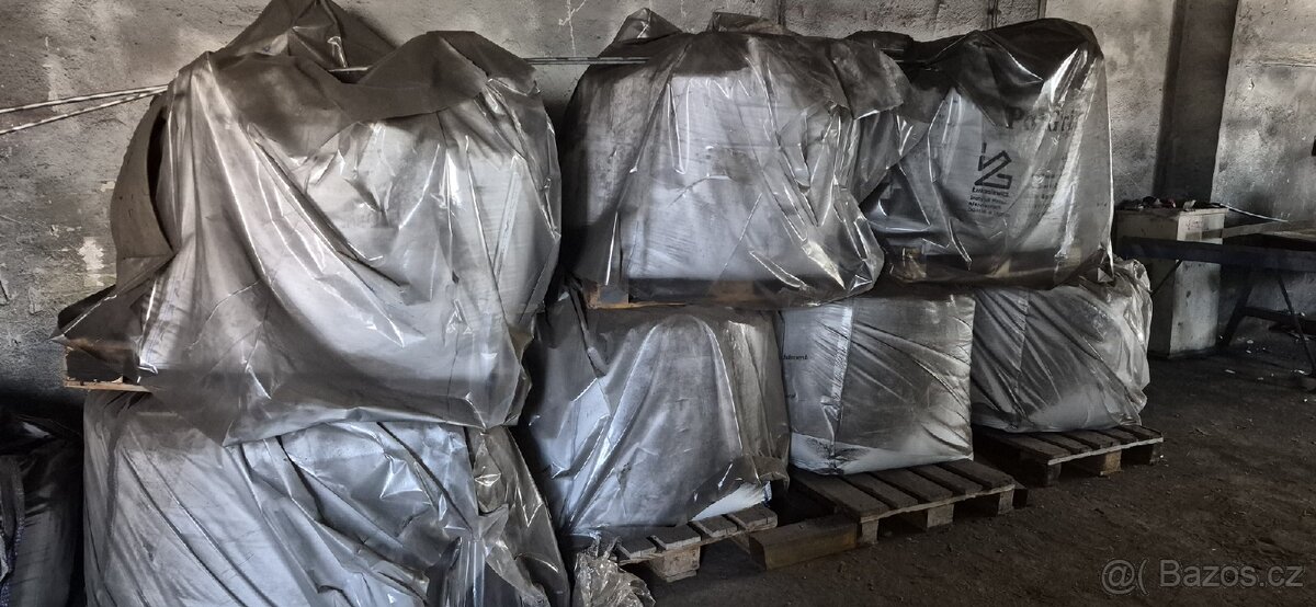 Polgrit abrazivo pro tryskání - 2