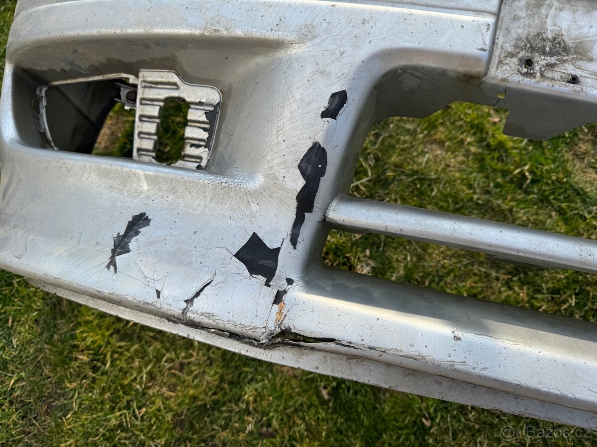 Nárazník - Nissan Primera GT - 2