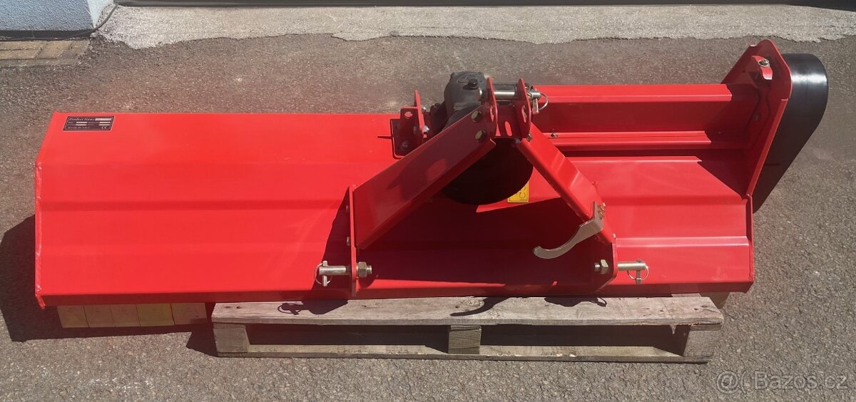 Prodám mulčovač 170 cm, techničák - 2