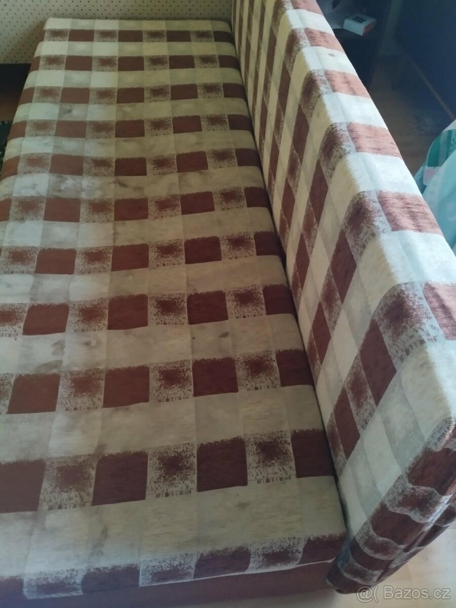 Rozkládací gauc - 2