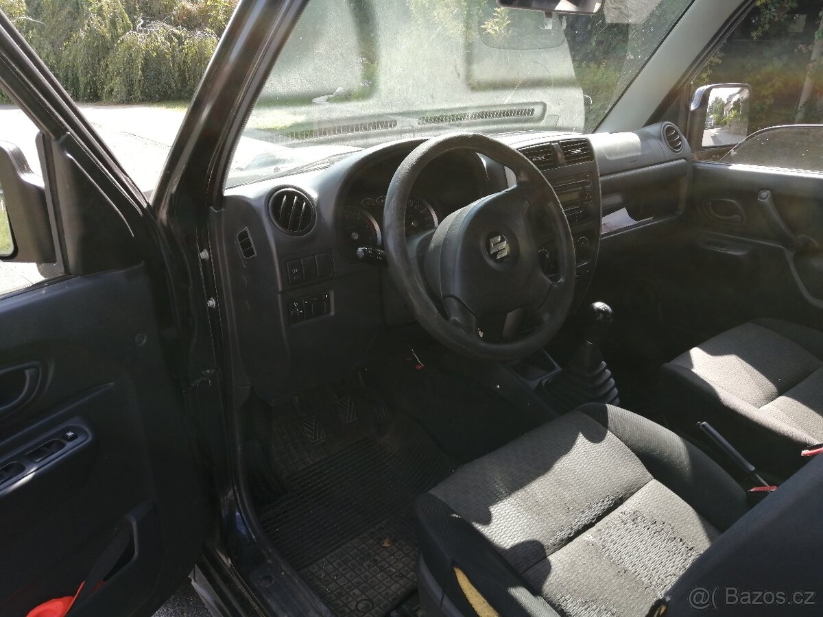 SUZUKI JIMNY 4X4 ,1,5 NAFTA, ROK 2007 - 2