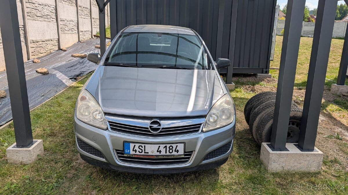 Opel Astra H 1.7 CDTI 74kw - 2