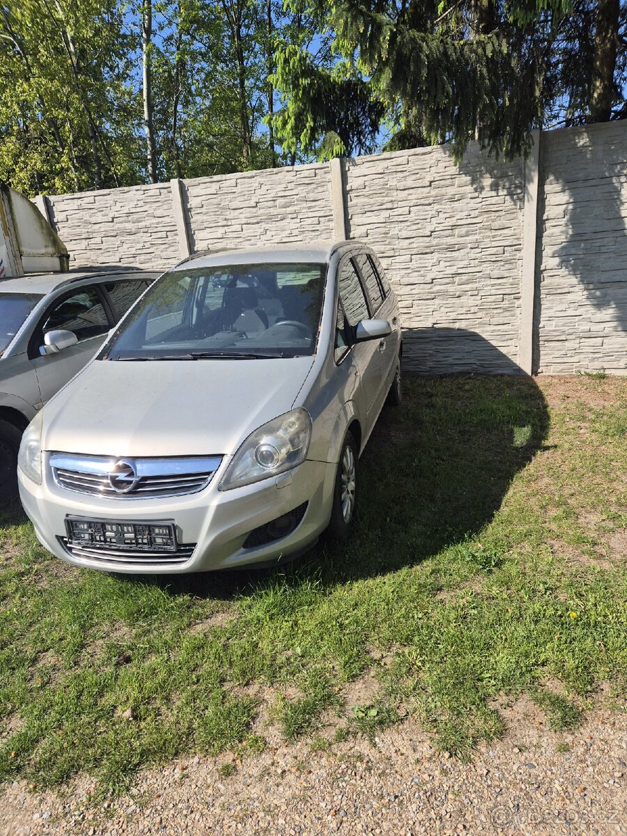 Opel zafira b 1.7cdti 92kw - 2