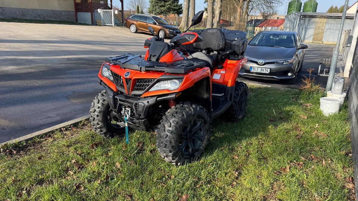 CF MOTO gladiator X1000