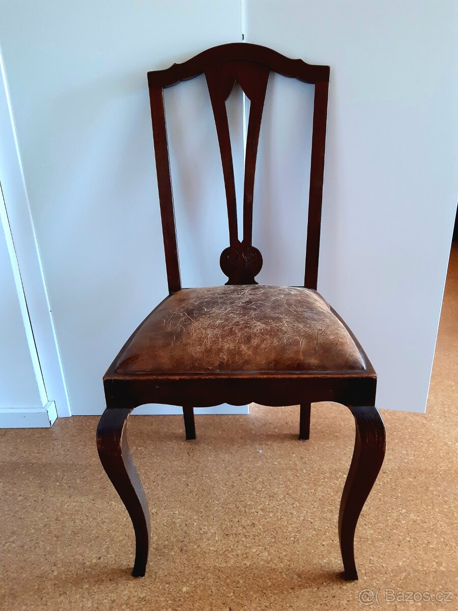 Starožitná židle - 2