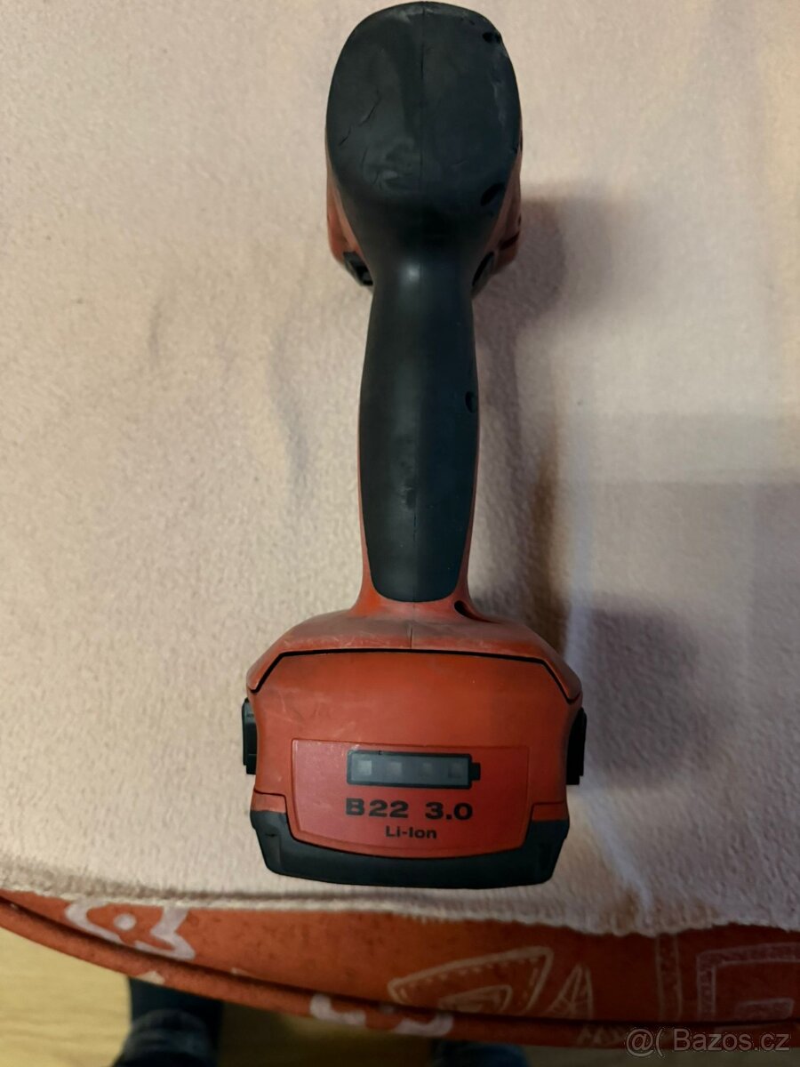 HILTI rázový utahovák - 2