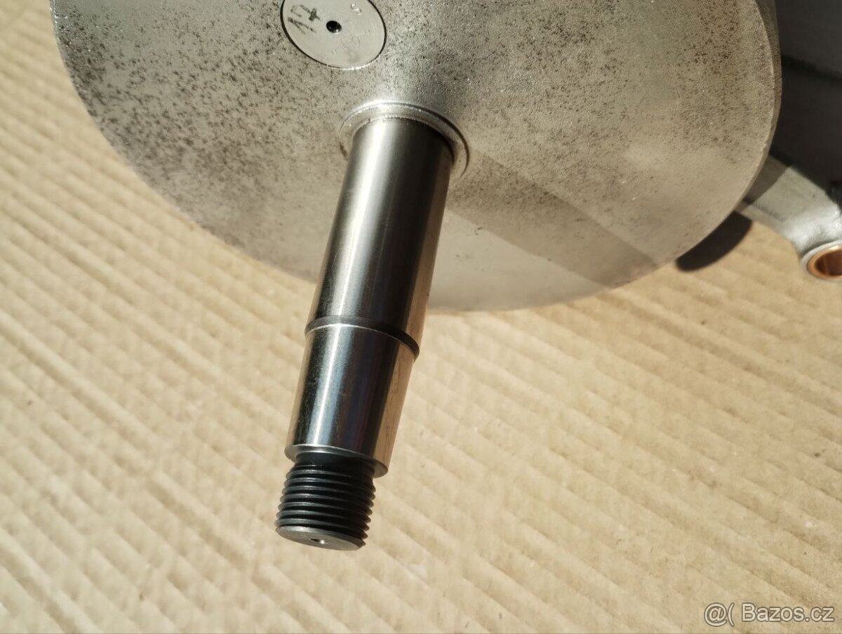 Kliková hřídel Jawa 250/353 kývačka, Pérák - po renovaci - 2