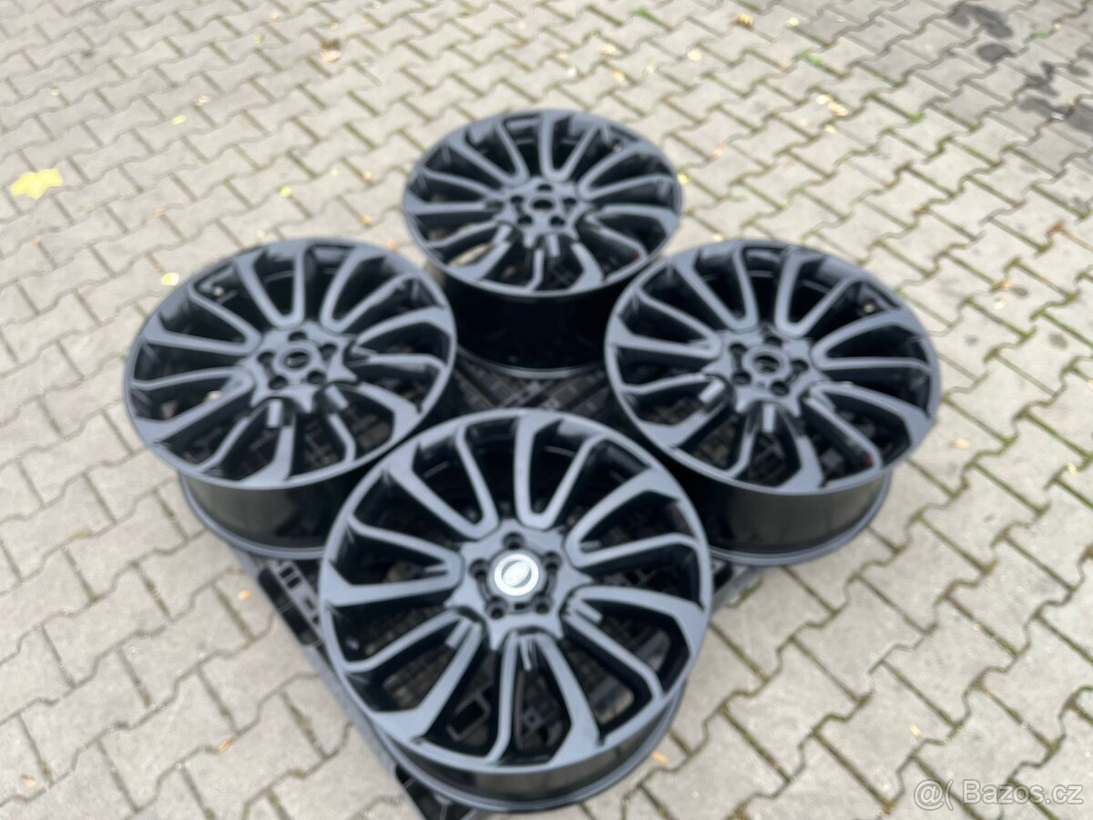 Land Rover Range Rover, kola 22"