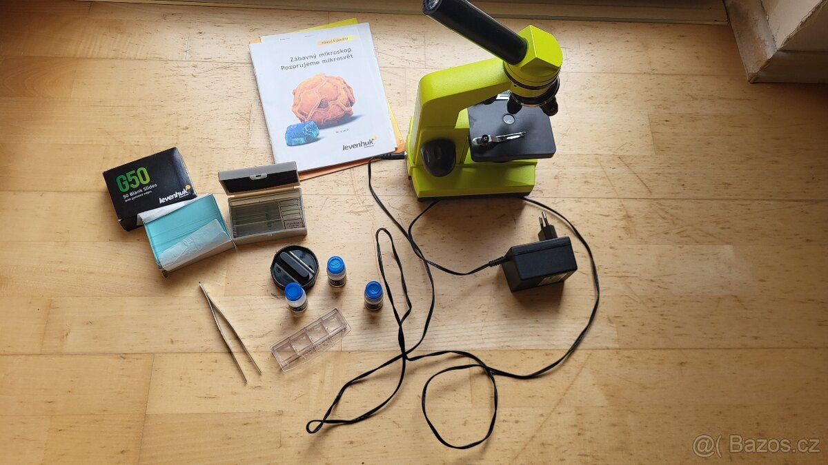 Mikroskop Levenhuk Rainbow 2L Lime - zelený - 2