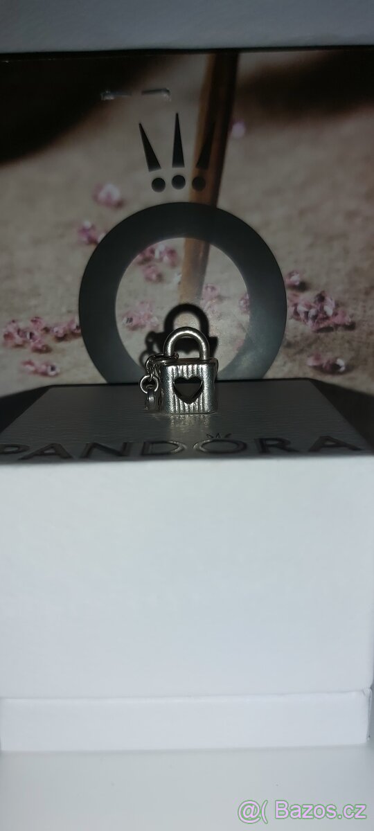 Přívěsek na náramek Pandora - 2