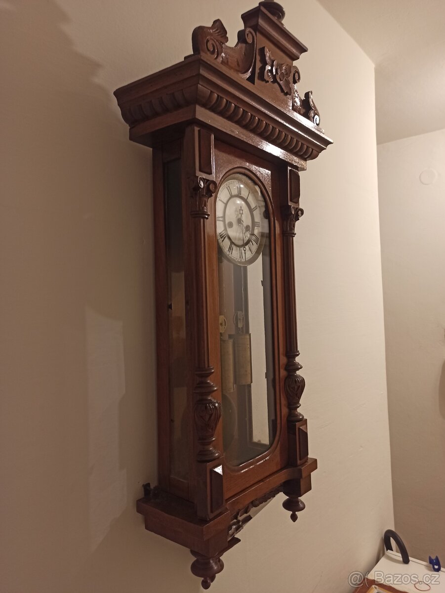 Dvouzavažové starožitné hodiny - 2